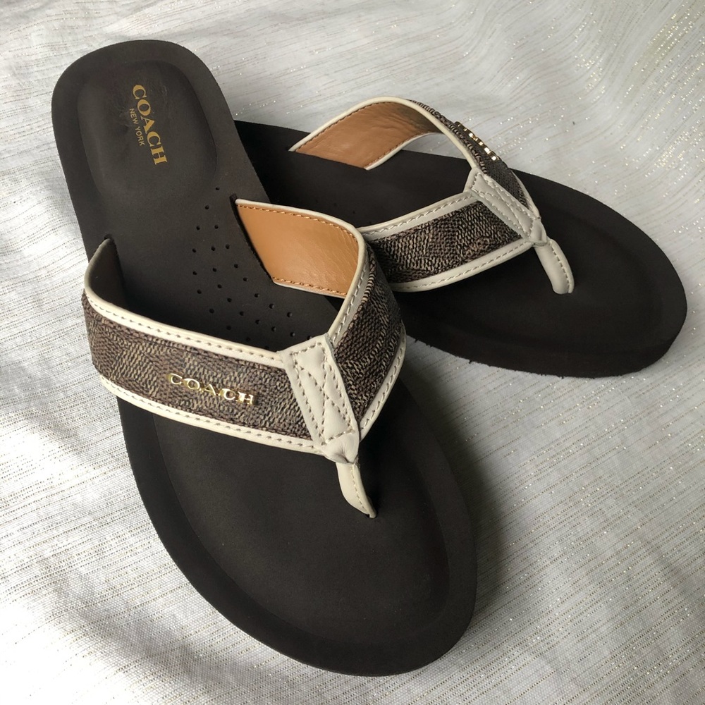 Coach Flip Flop Sandals Brown Size 9B